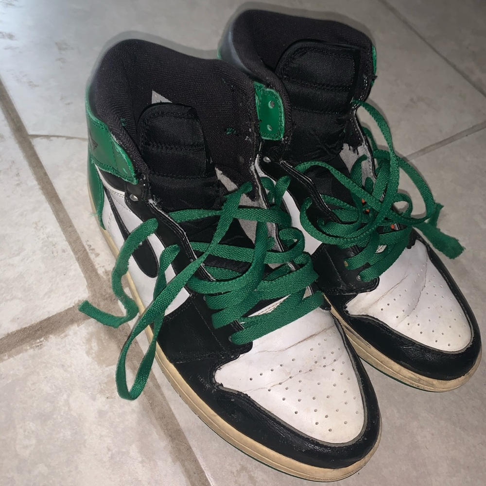 Jordan ones green white and black